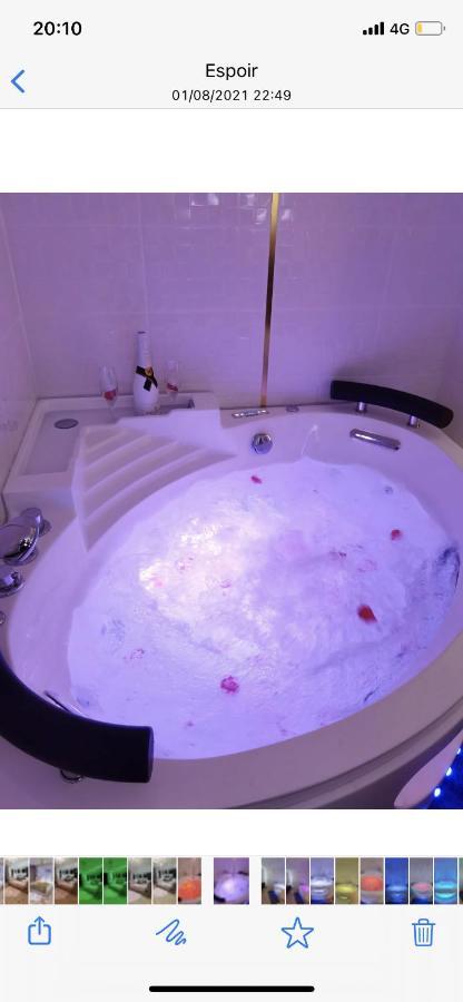 ניס Nid D'Amour Baignoire/Jacuzzi מראה חיצוני תמונה